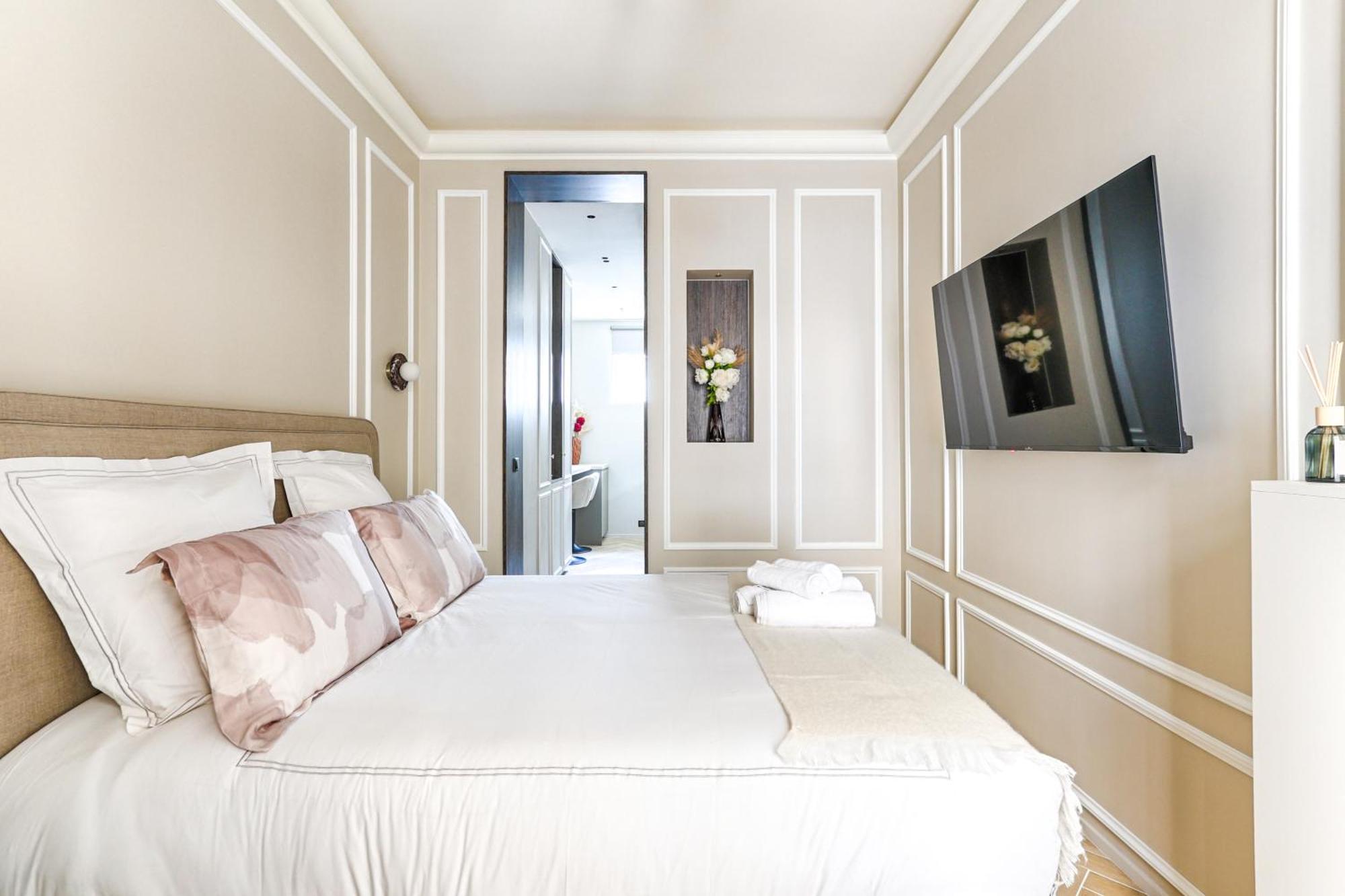 Luxury And Design Studio Invalides Paris Dış mekan fotoğraf